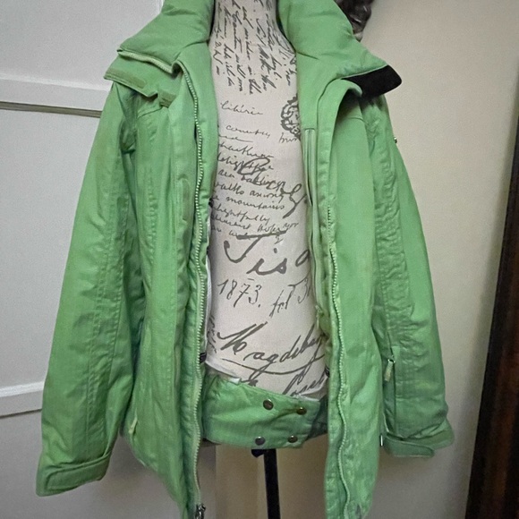 NILS Light Green Women's Puffer Jacket - Picture 1 of 10